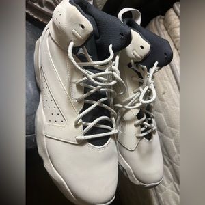 Men’s Nike Jordans